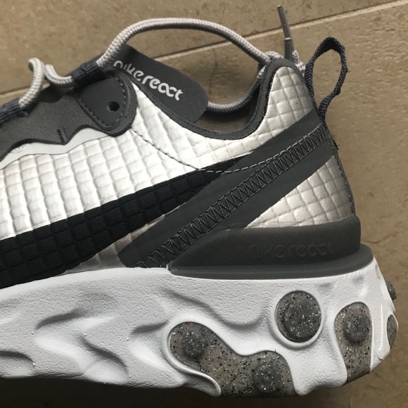 NIKE REACT ELEMENT 55 PRM Brand New! - Picture 10 of 14